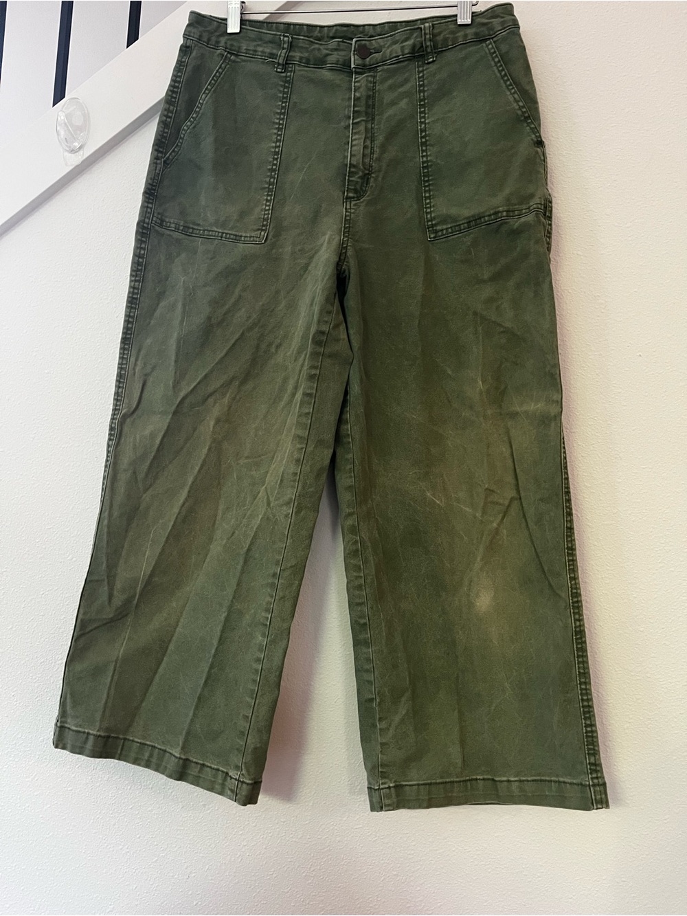 Universal Thread Olive Green Canvas Pants